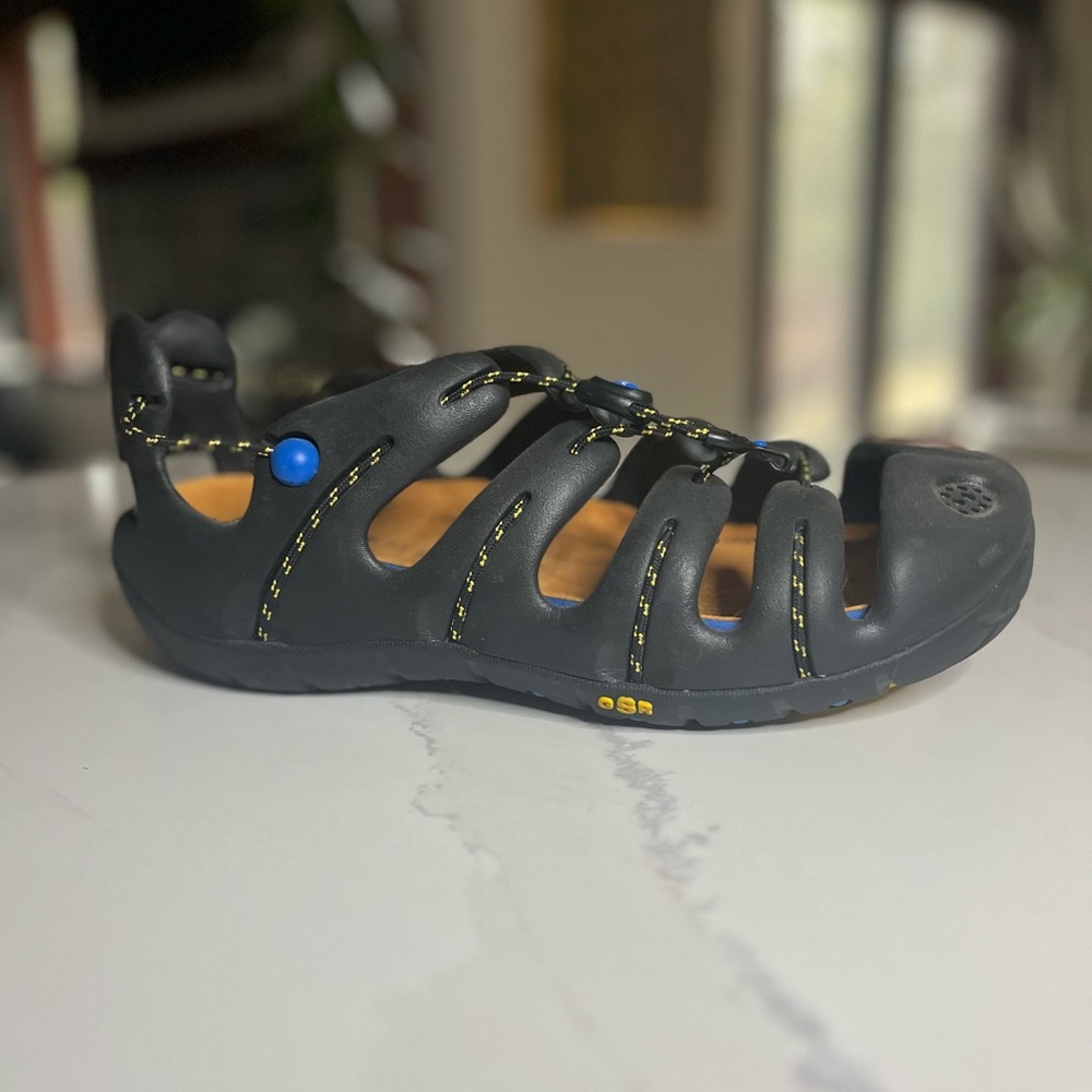 Mion by Keen Black Non Slip Lightweight Sport Sandal with Blue Accents